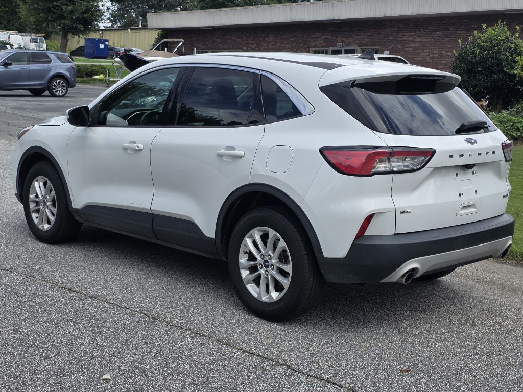 Photo 3 of this FORD ESCAPE