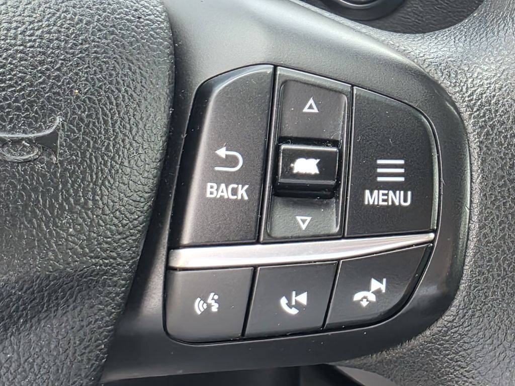 Photo 26 of this FORD ESCAPE