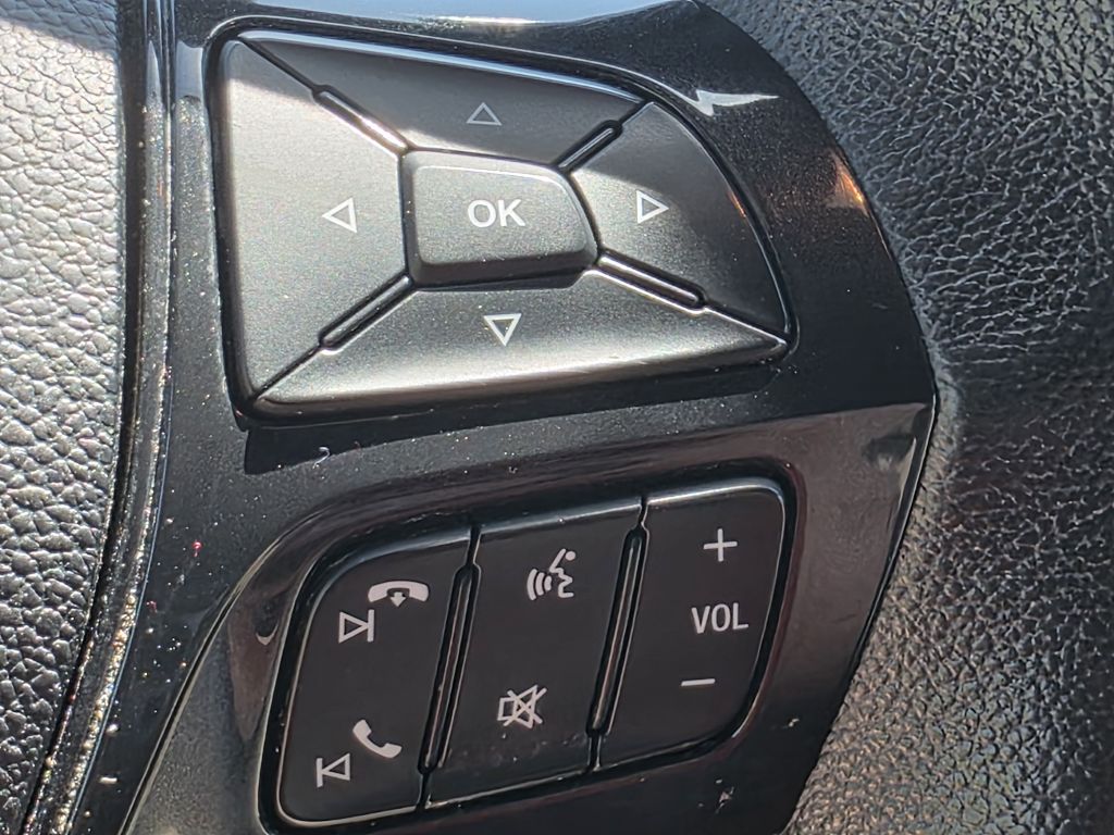 Photo 31 of this FORD EXPLORER