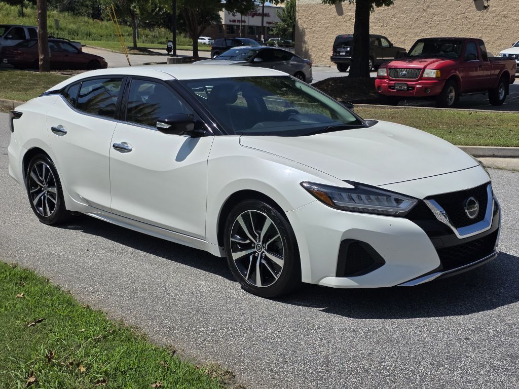 Photo 7 of this NISSAN MAXIMA
