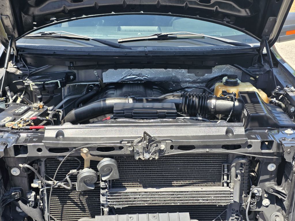Photo 24 of this FORD F150
