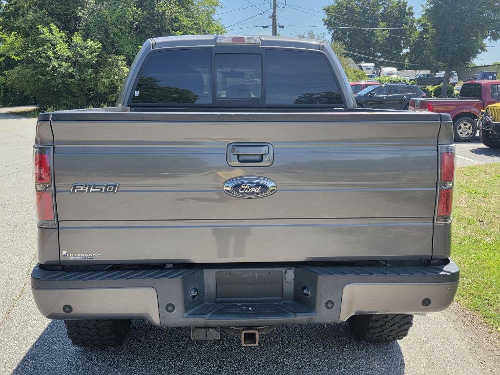 Photo 4 of this FORD F150