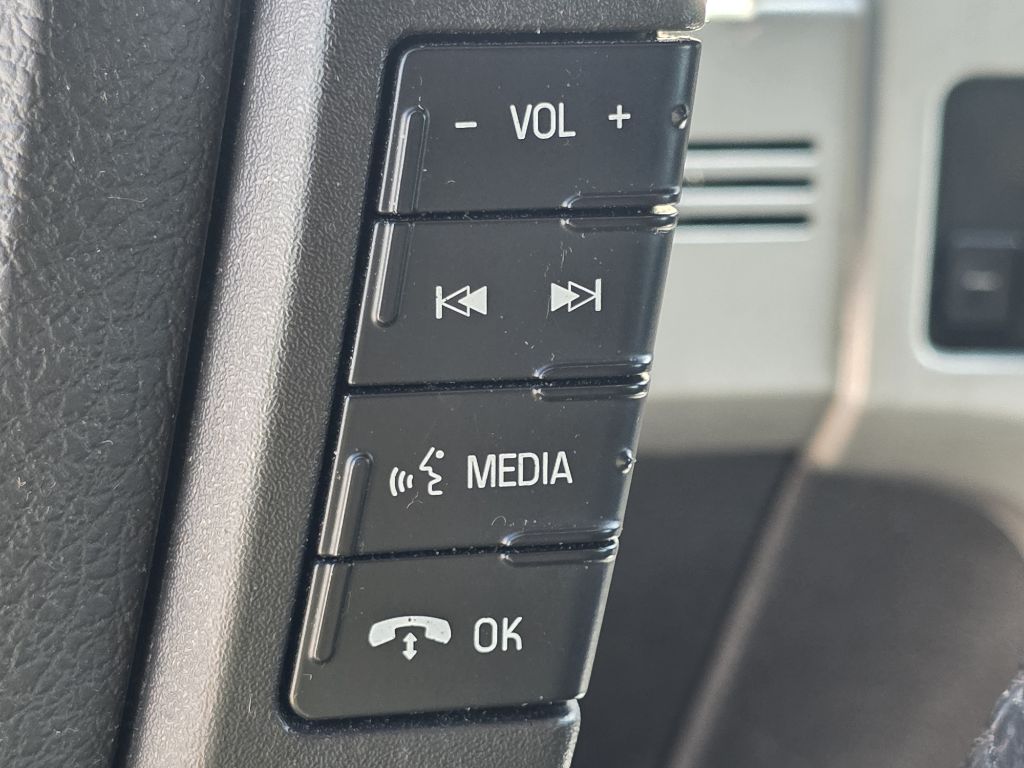 Photo 28 of this FORD F150