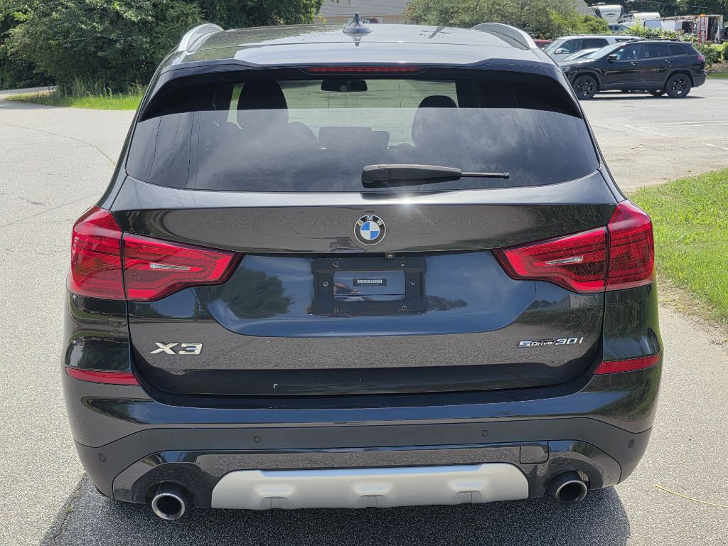Photo 4 of this BMW X3