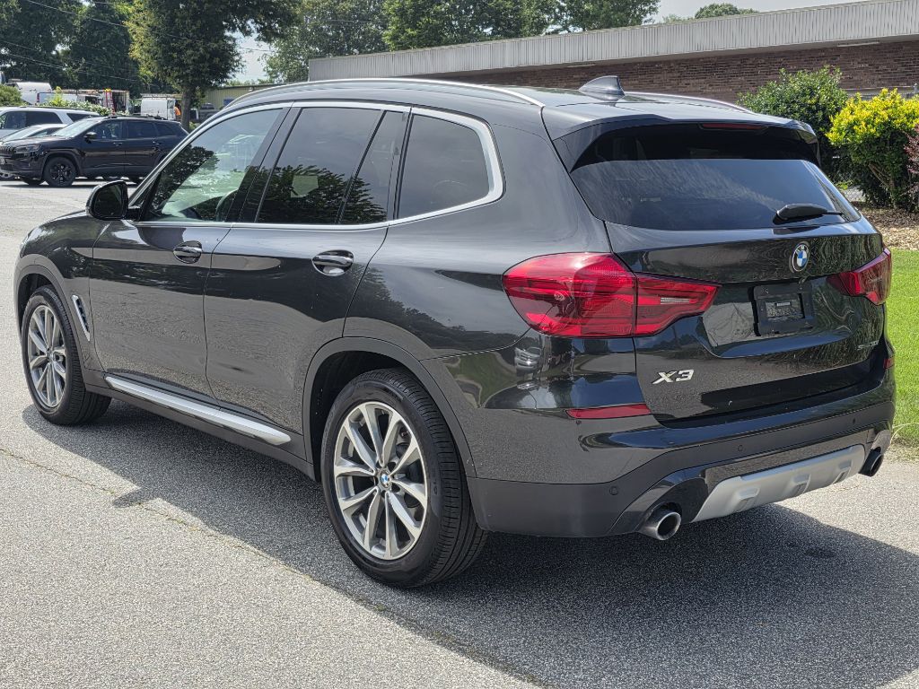 Photo 3 of this BMW X3