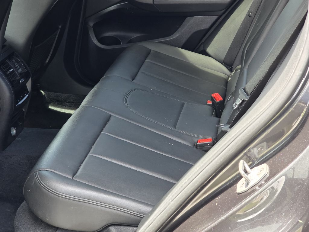 Photo 16 of this BMW X3