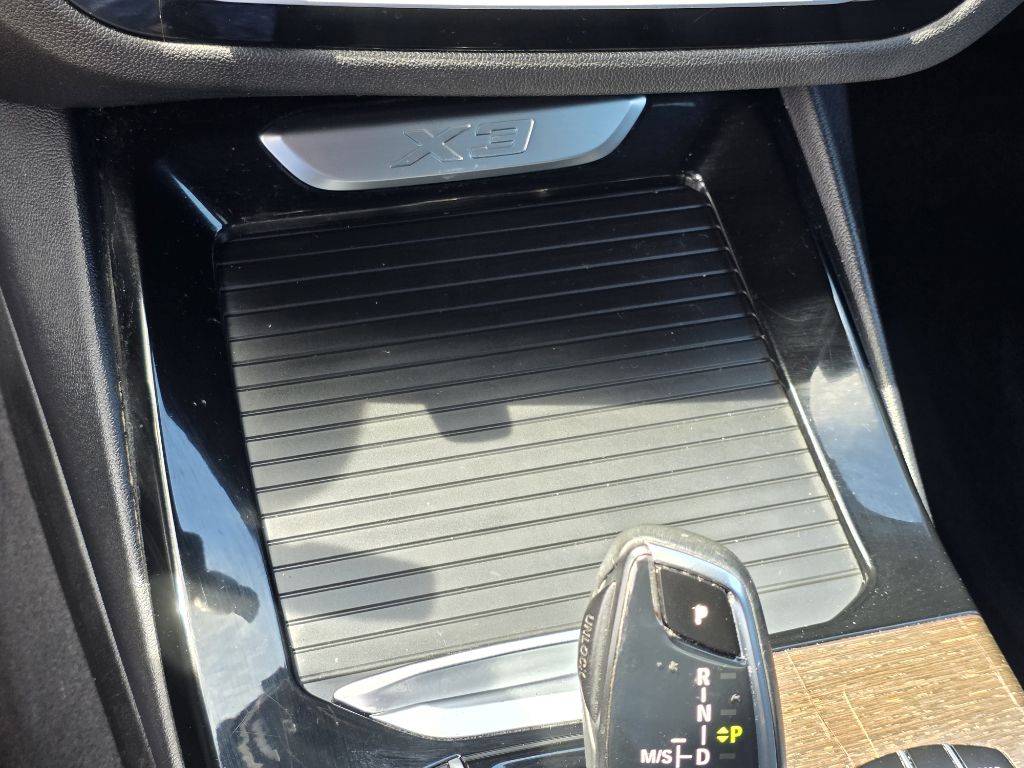 Photo 32 of this BMW X3