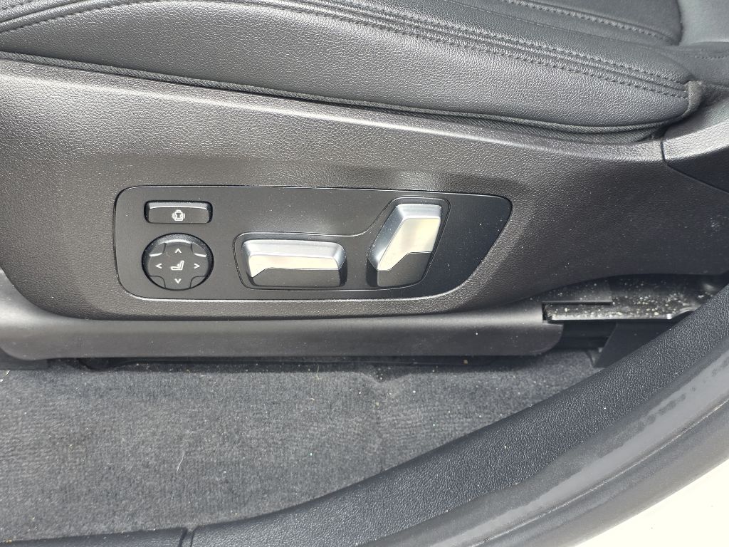 Photo 11 of this BMW X3