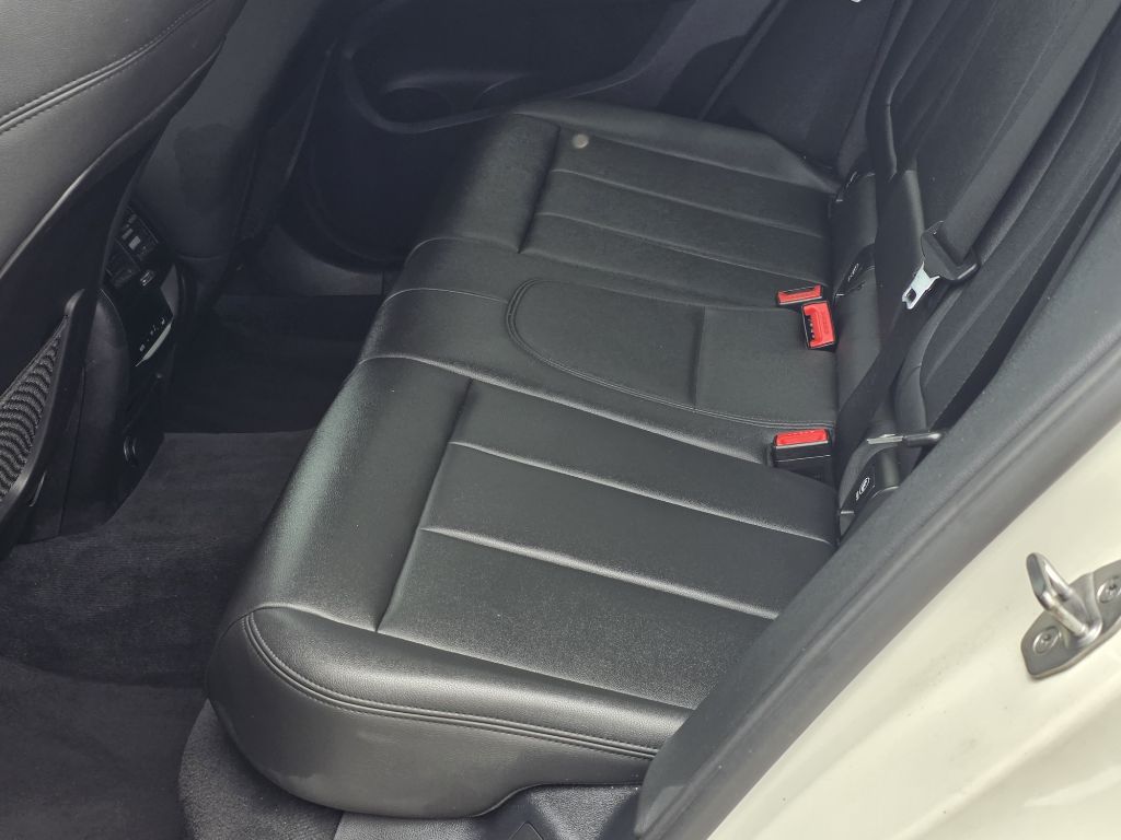 Photo 16 of this BMW X3