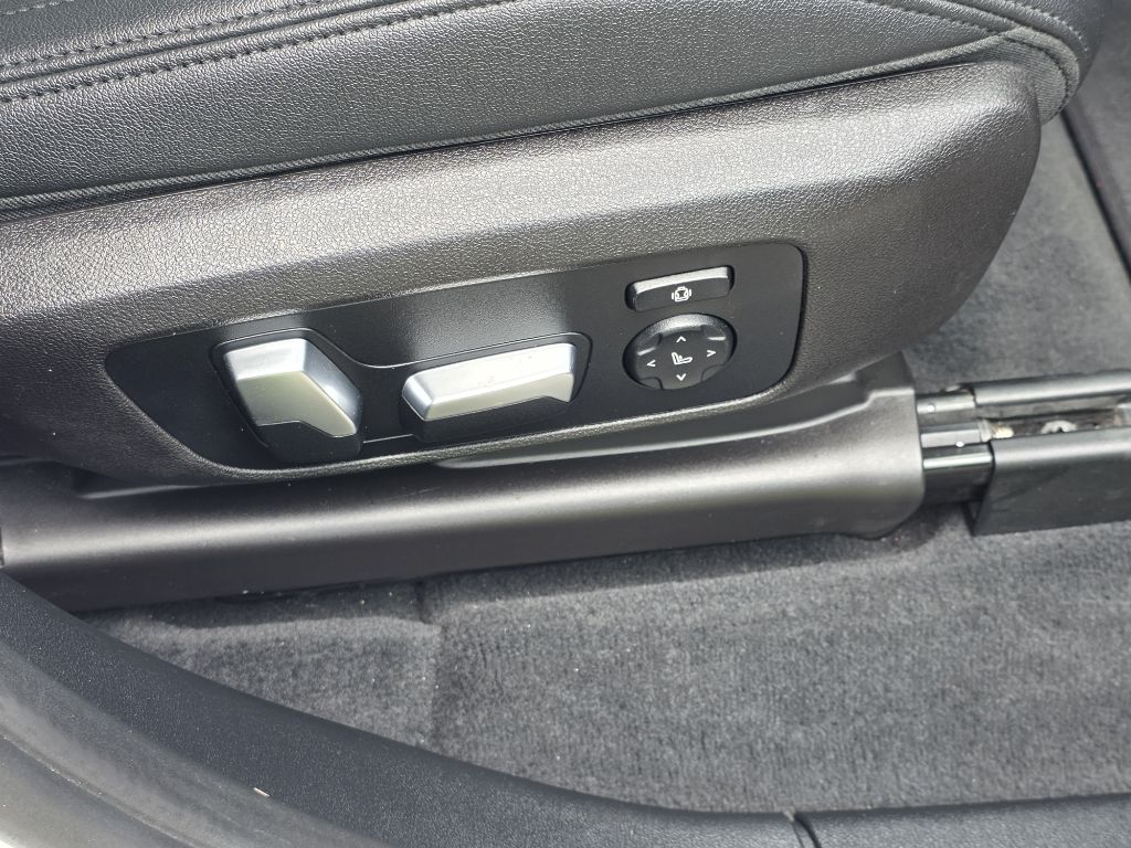 Photo 21 of this BMW X3