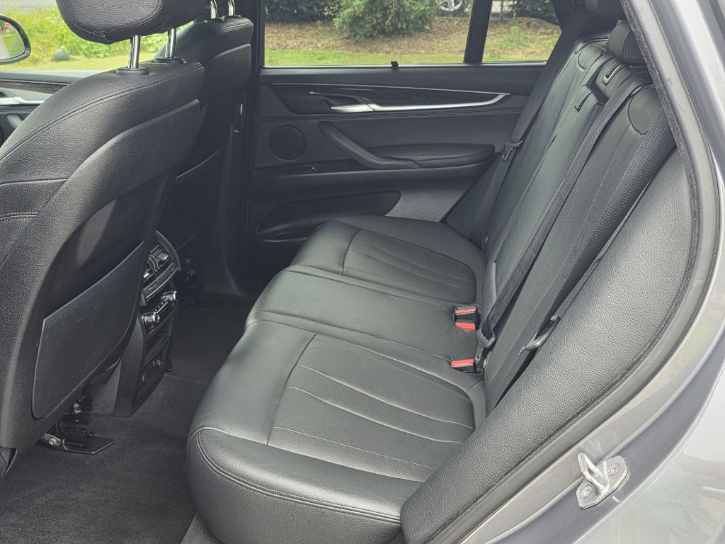 Photo 16 of this BMW X5