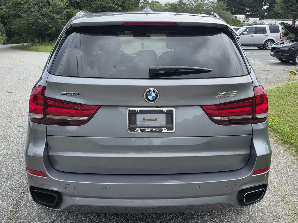 Photo 4 of this BMW X5