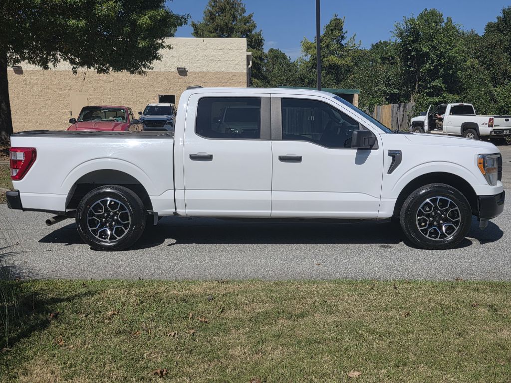 Photo 6 of this FORD F150