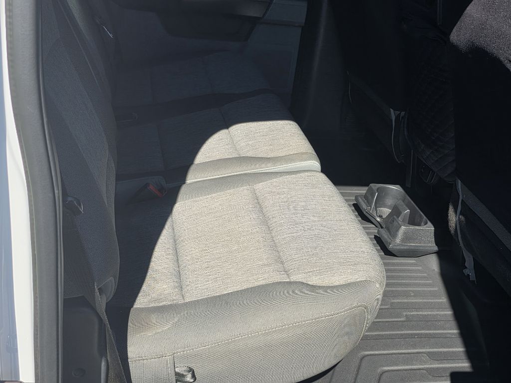 Photo 19 of this FORD F150