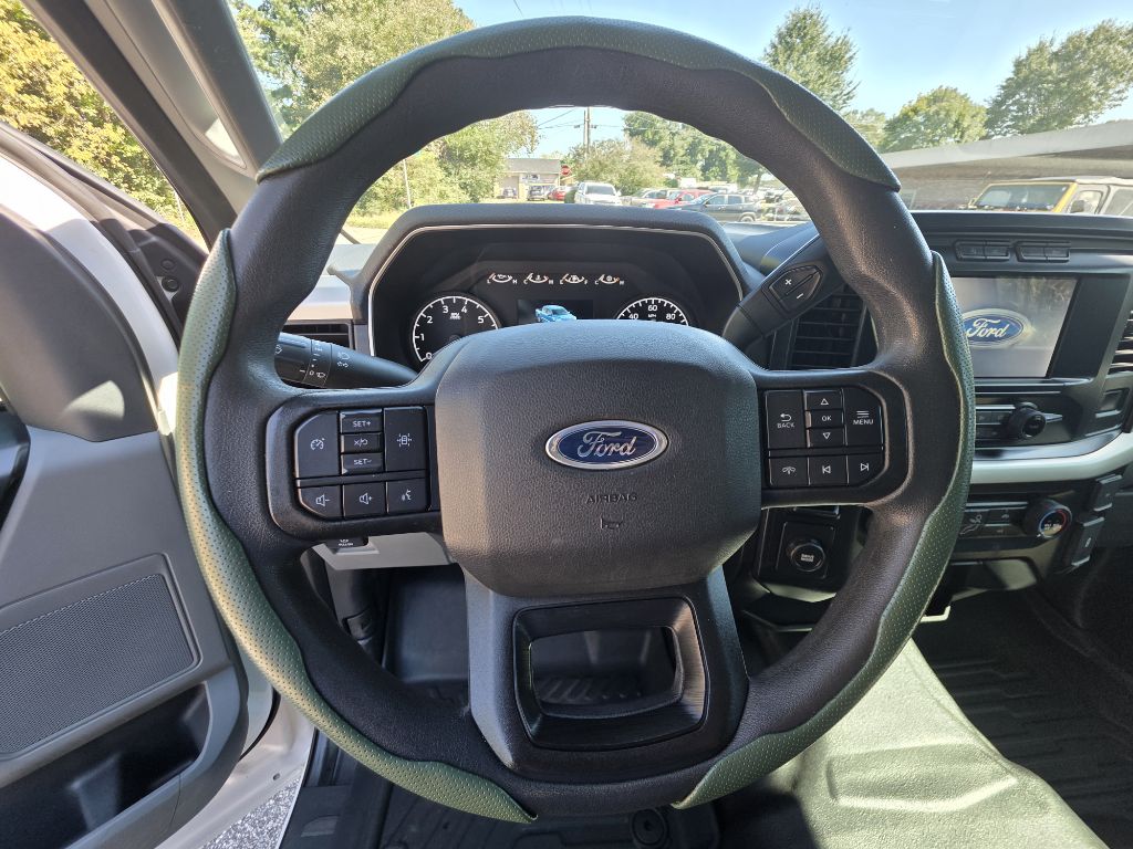Photo 27 of this FORD F150