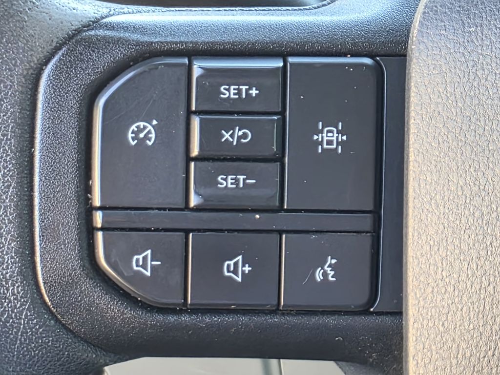 Photo 28 of this FORD F150