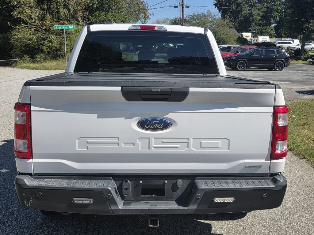 Photo 4 of this FORD F150