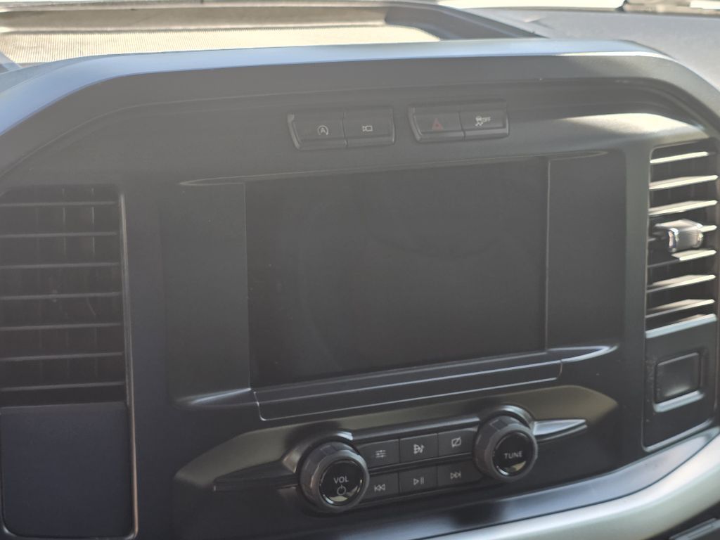 Photo 30 of this FORD F150