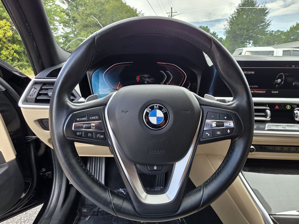 Photo 27 of this BMW 330I