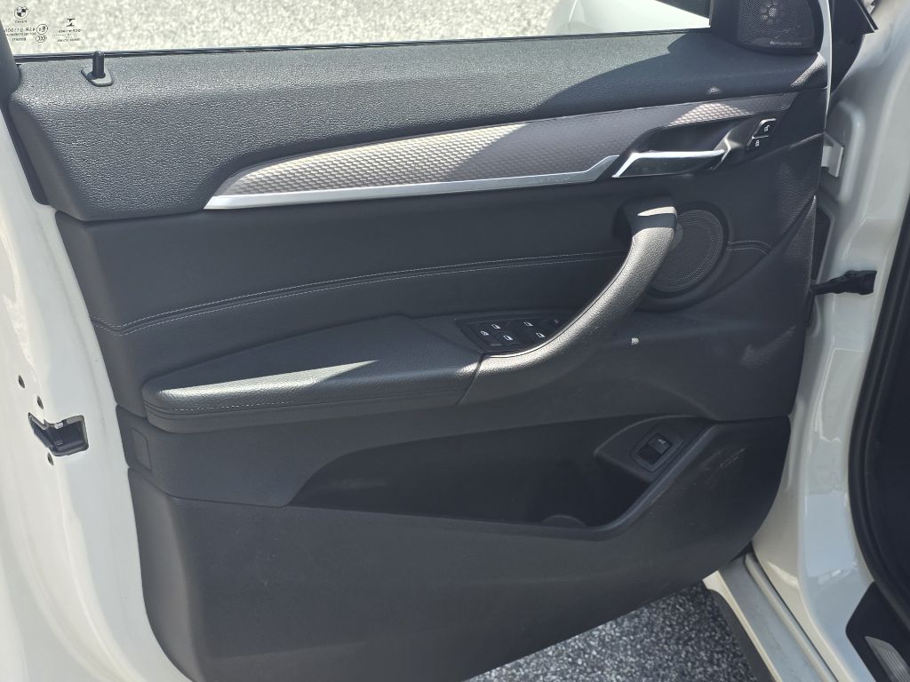 Photo 9 of this BMW X2