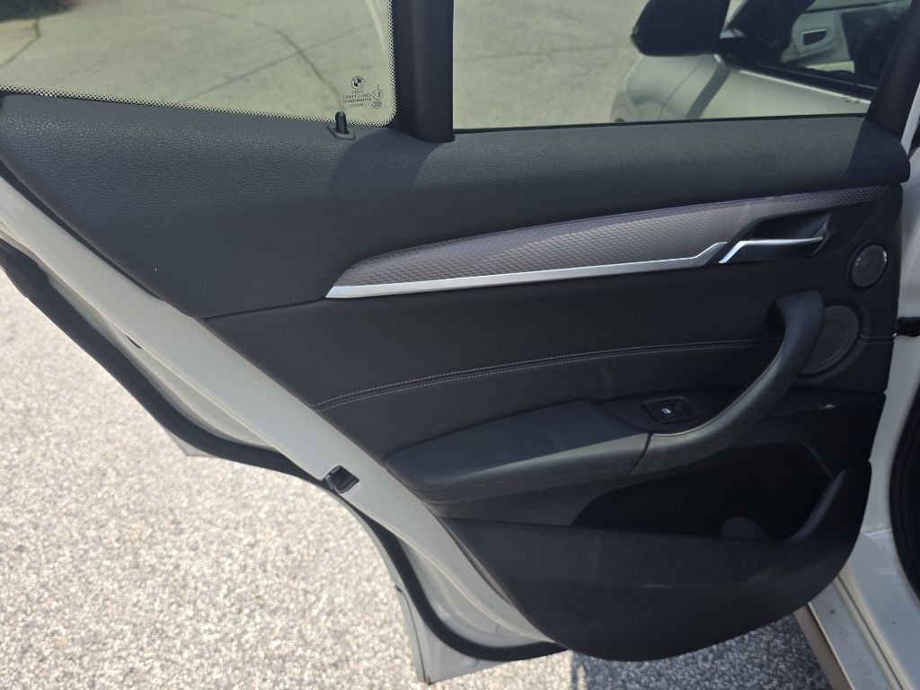 Photo 15 of this BMW X2
