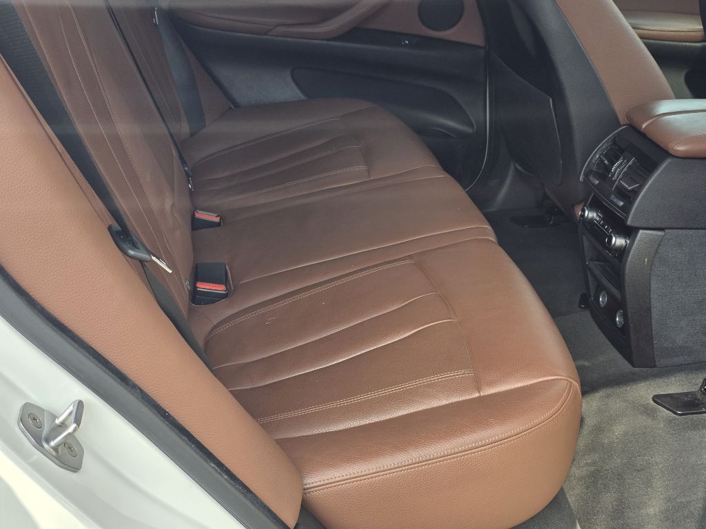 Photo 19 of this BMW X5