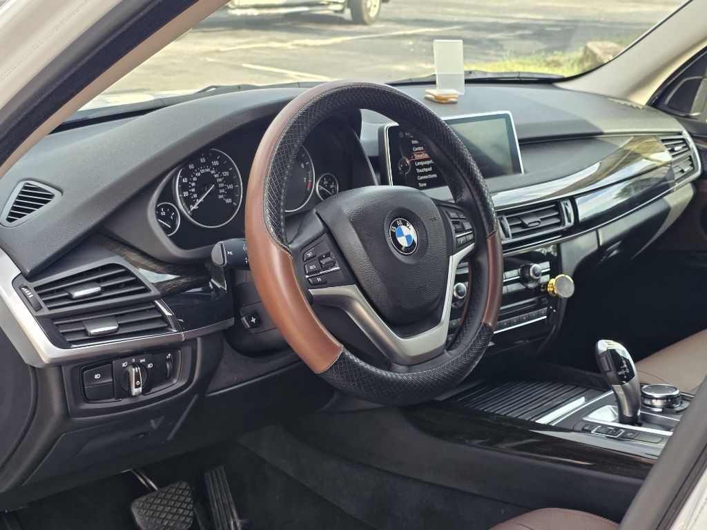 Photo 14 of this BMW X5