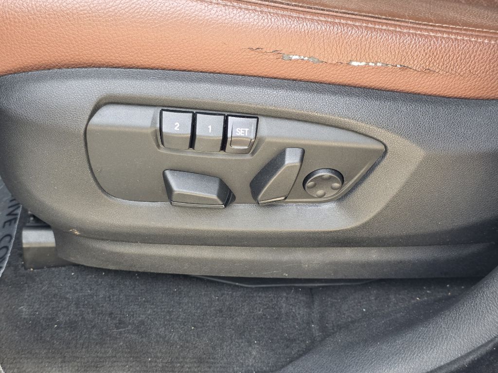 Photo 11 of this BMW X5