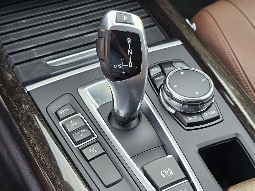 Photo 32 of this BMW X5