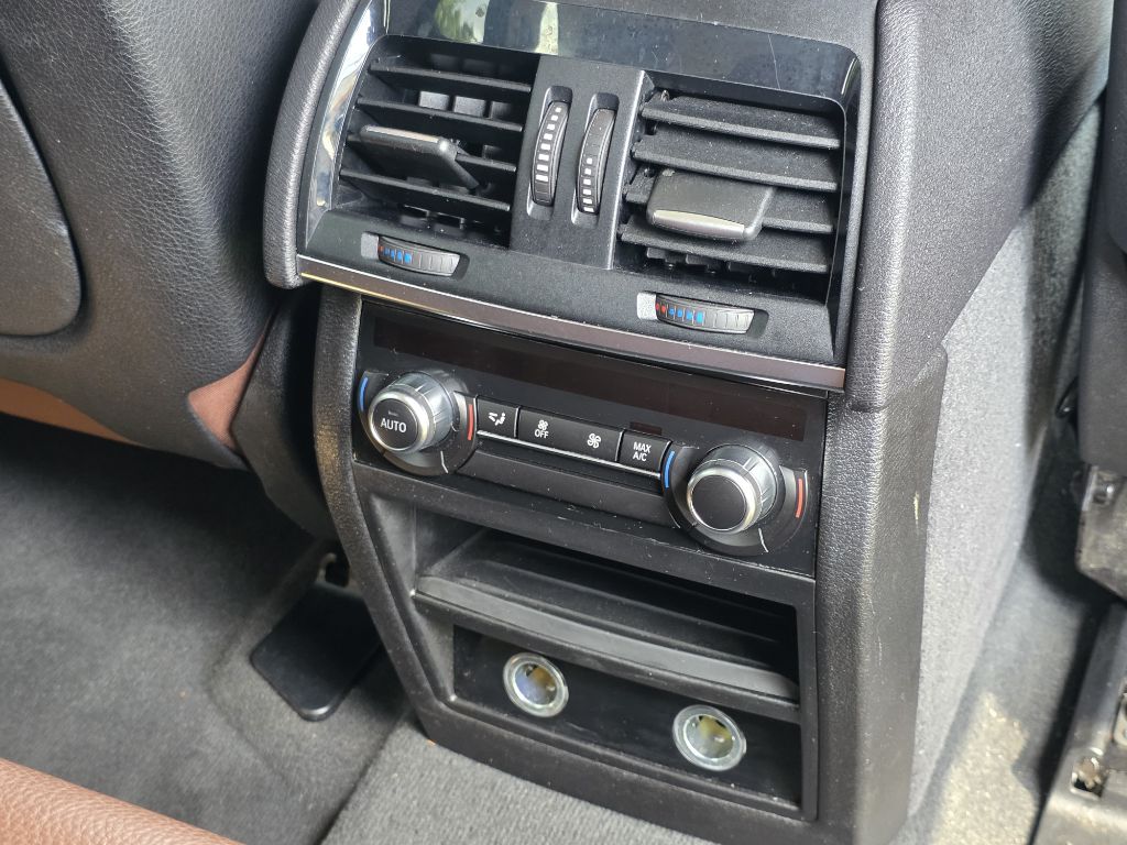 Photo 20 of this BMW X5