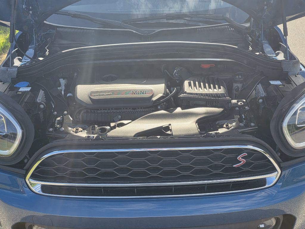 Photo 23 of this MINI COOPER