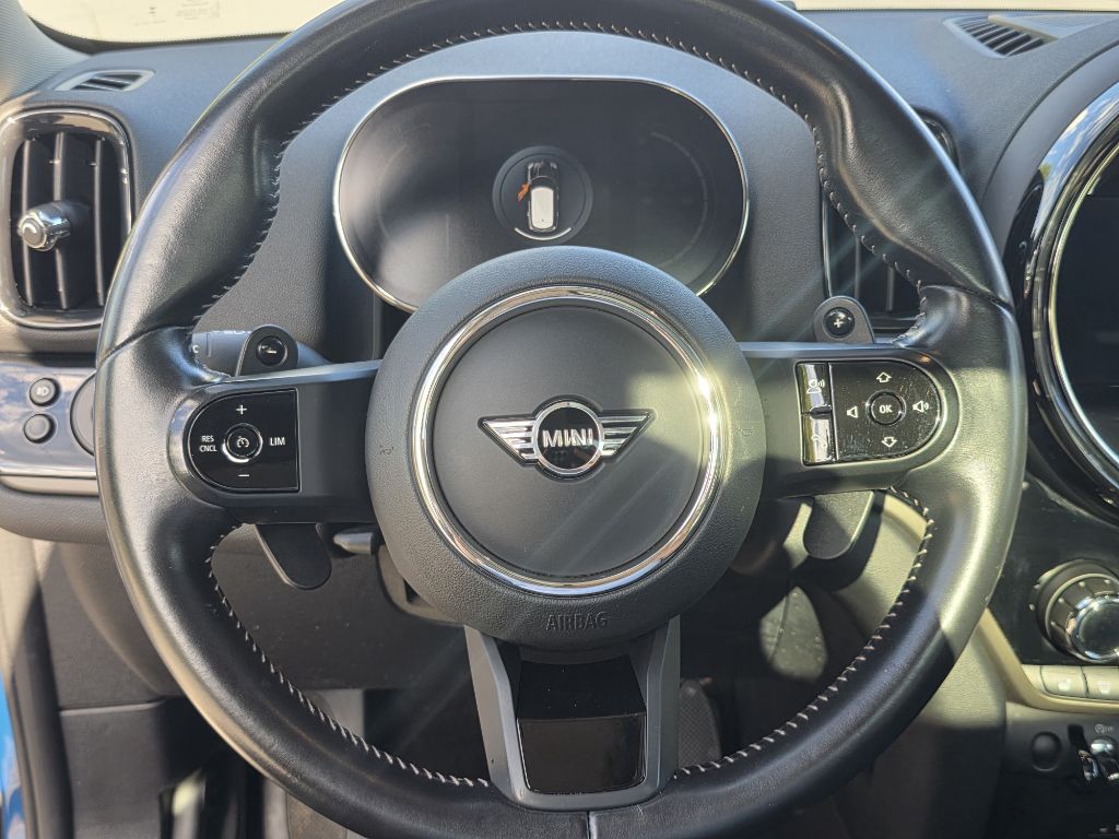 Photo 25 of this MINI COOPER