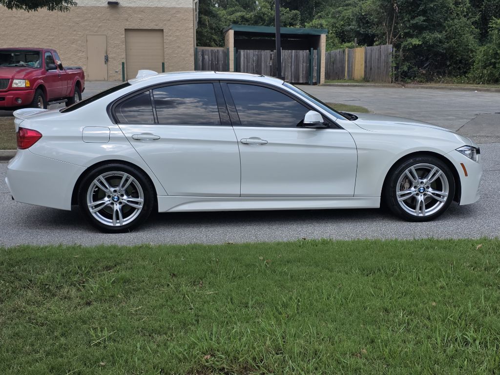 Photo 6 of this BMW 335