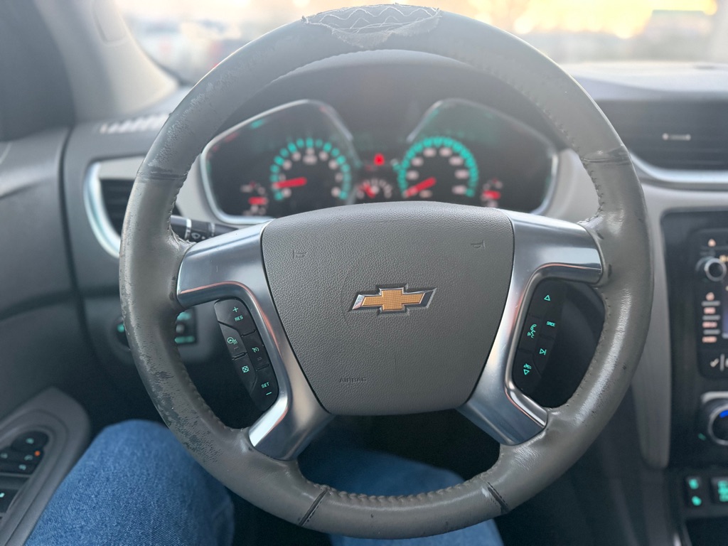 Photo 10 of this CHEVROLET TRAVERSE