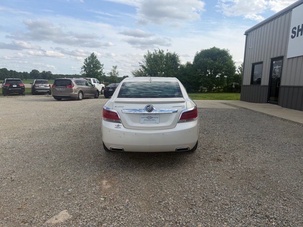 Photo 4 of this BUICK LACROSSE