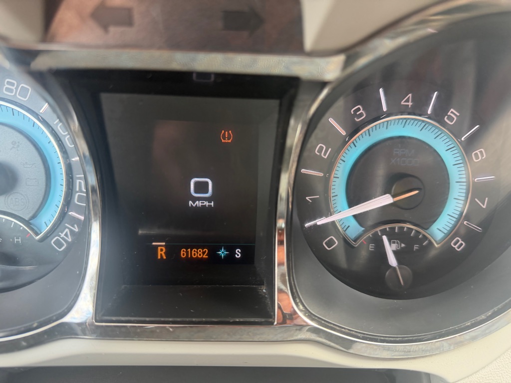 Photo 9 of this BUICK LACROSSE