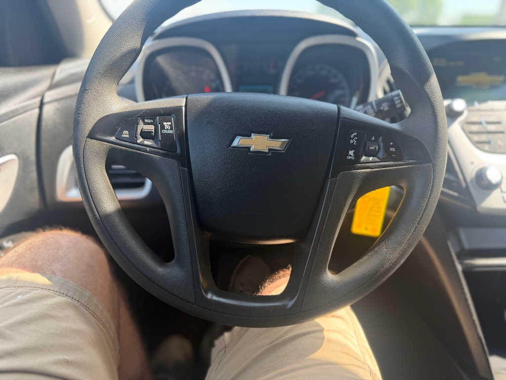 Photo 9 of this CHEVROLET EQUINOX