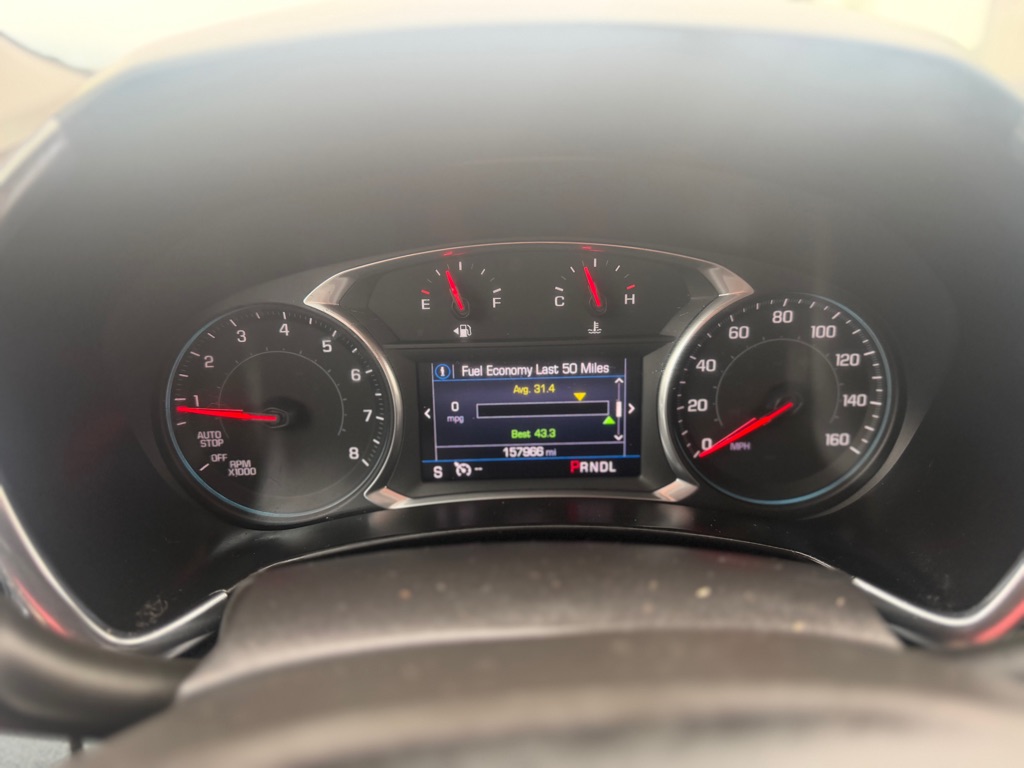Photo 10 of this CHEVROLET EQUINOX