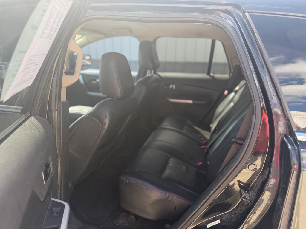 Photo 5 of this FORD EDGE