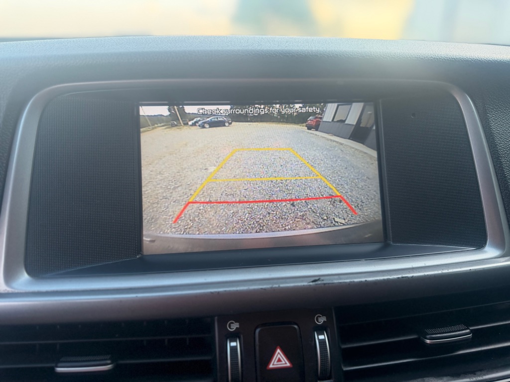Photo 8 of this KIA OPTIMA