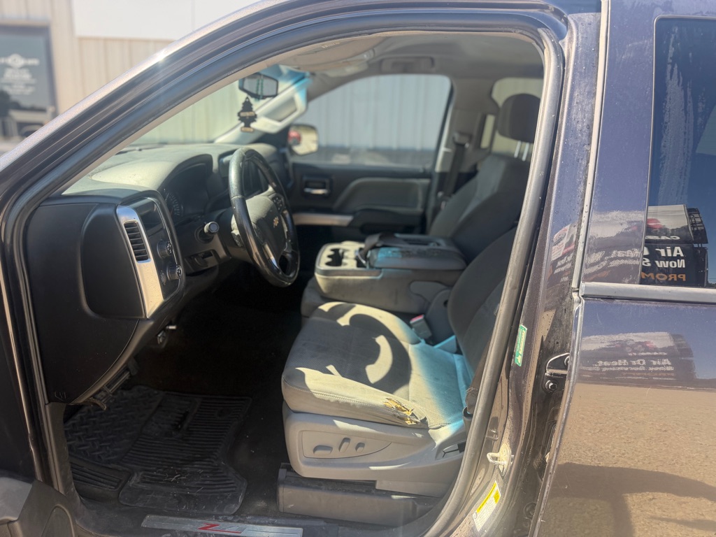 Photo 6 of this CHEVROLET SILVERADO 1500