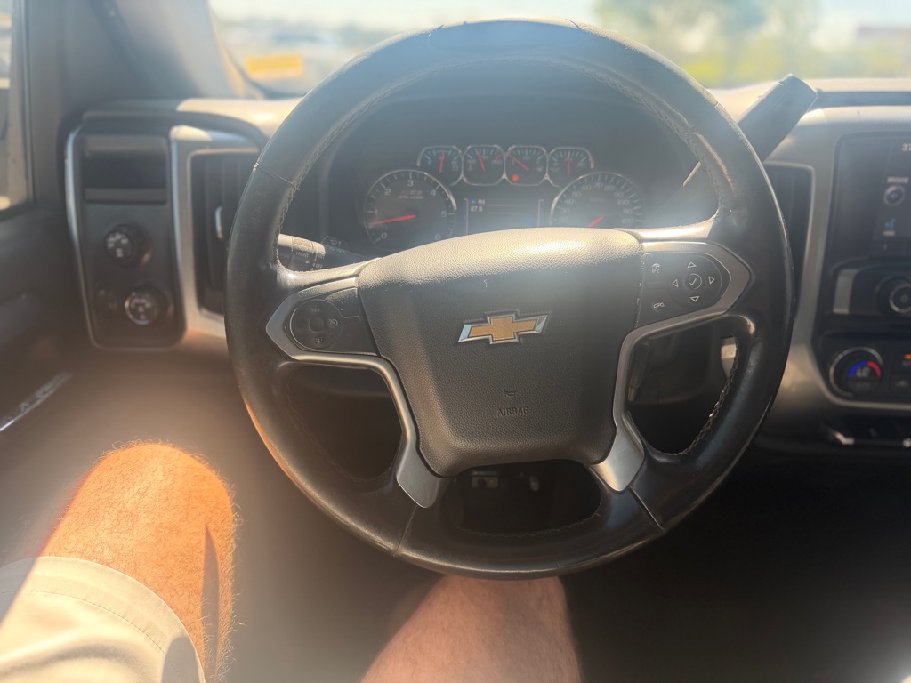 Photo 10 of this CHEVROLET SILVERADO 1500