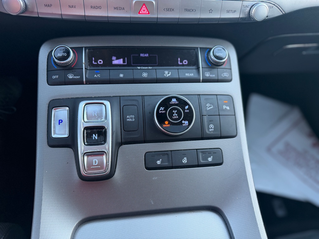Photo 10 of this HYUNDAI PALISADE