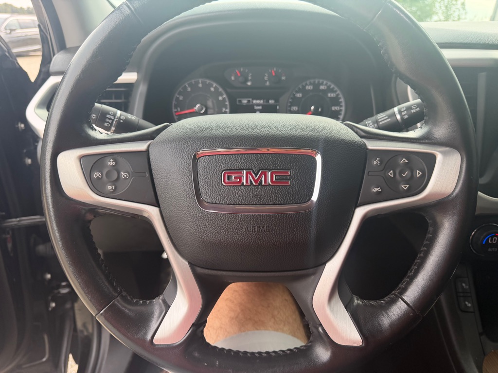 Photo 10 of this GMC ACADIA