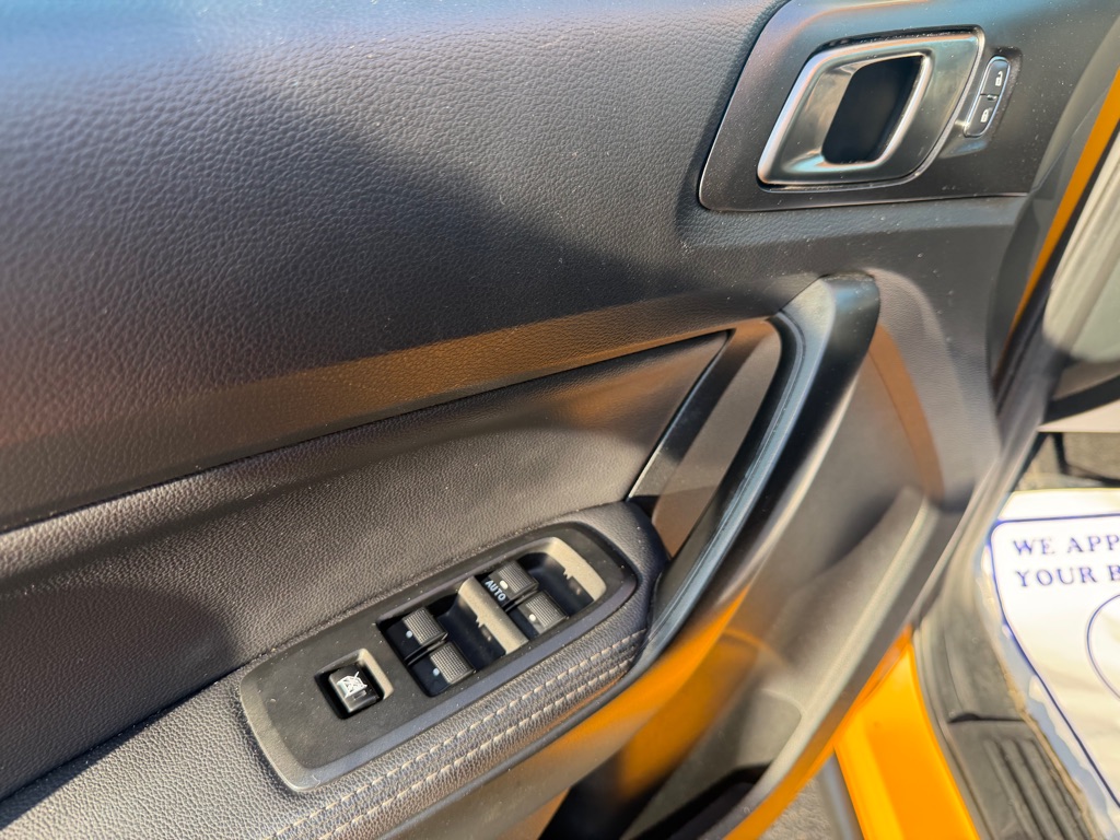 Photo 23 of this FORD RANGER TREMOR