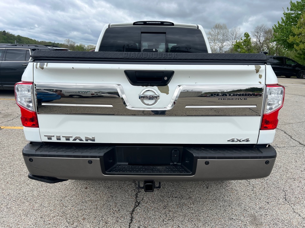 Photo 9 of this NISSAN TITAN