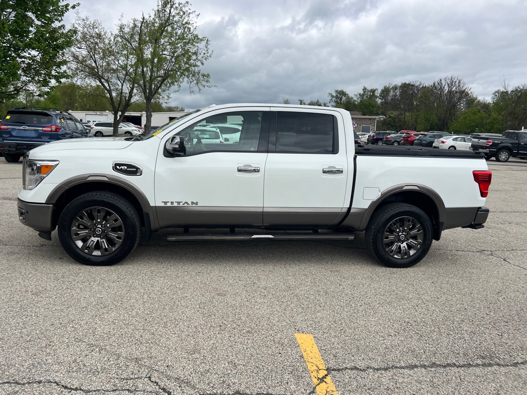 Photo 3 of this NISSAN TITAN