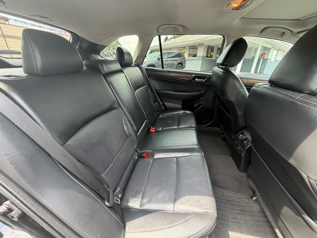 Photo 22 of this SUBARU OUTBACK