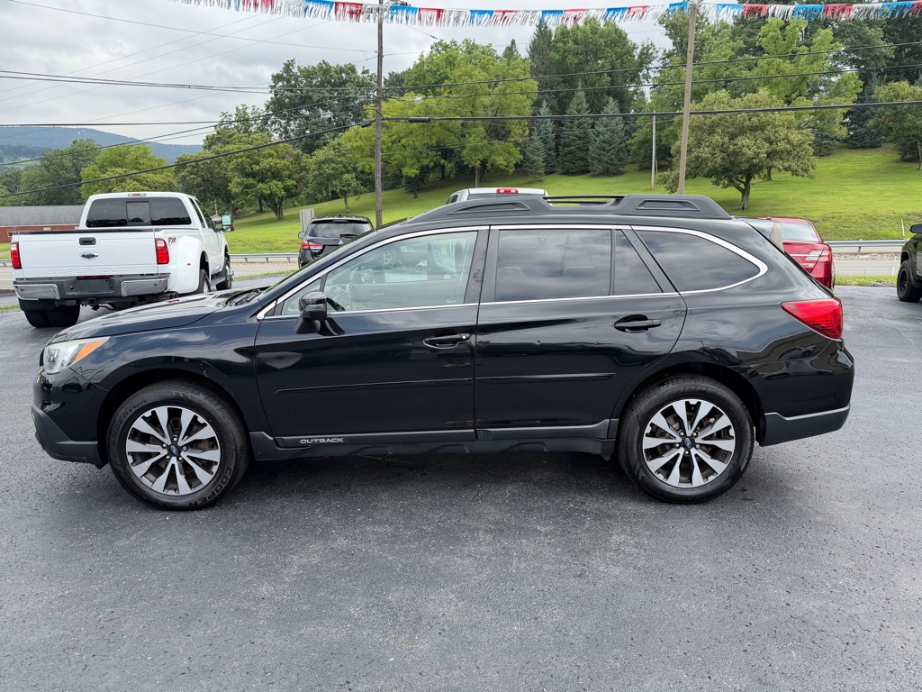 Photo 8 of this SUBARU OUTBACK