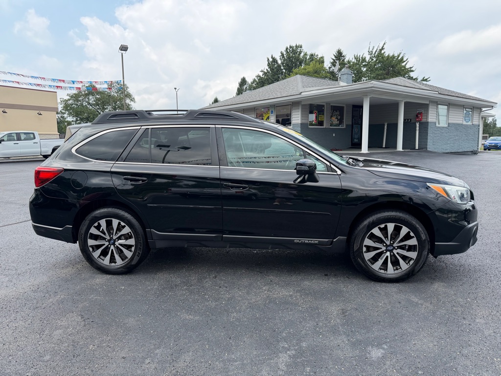 Photo 4 of this SUBARU OUTBACK